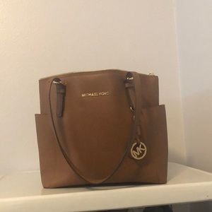 Michael Kors Jet Set Travel Tote